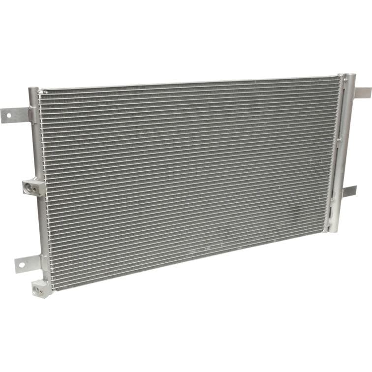 UAC Condensador FORD F-150 22-24 (Expedition 22-24) UAC CN30284PFC