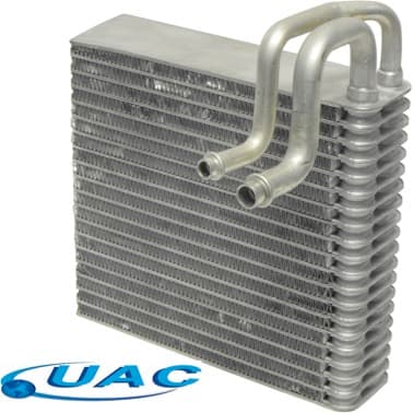  RENAULT DUSTER 17 UAC EV939862