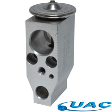 UAC VAL. NISSAN VERSA 18 UAC EX10499C